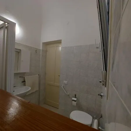 Cut Apartament *